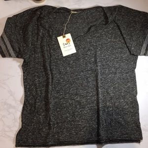 charcoal grey cozy t-shirt from Marine Layer !